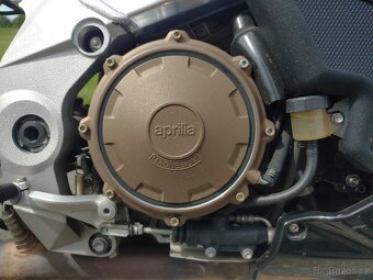 Aprilia Tuono 1000 R V2 - 14