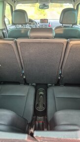 Opel zafira tourer - 14