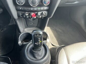 Mini Cooper 1.5 benzín 2019 - 14