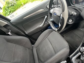 Ford Mondeo mk4 - 14
