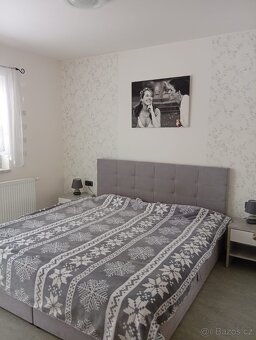 Prodáme rodinný dům 5+1 - 14