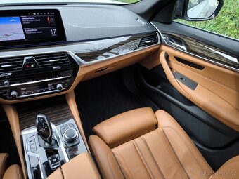 BMW 540i xDrive Touring LCI 245Kw , Původ ČR , 104.000 KM - 14