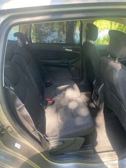 Ford S-MAX 2.0 TDCi 110 kW AUTOMAT, r.v. 2018, STK 3/2026, N - 14