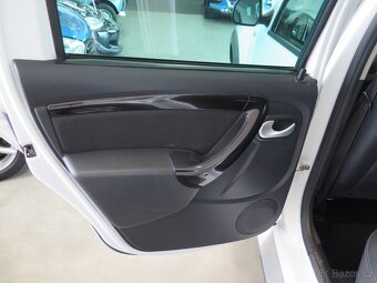 Dacia Duster 1.5dCi 81kW, 4x4, klima, kůže - 14