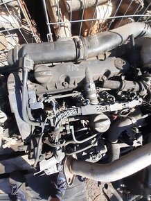 Peugeot 307 hdi  2,0hdi motory - 14