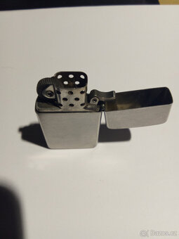 Zapalovac plus pouzdro - 14