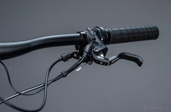 Carbonové elektro kolo FOCUS VAM vel. rámu S - 14
