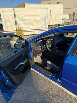 Honda Civic 5DR 1.4 benzín - 14