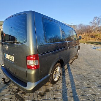 Volkswagen T5 Caravelle 1.9 TDI, 8 míst. - 14