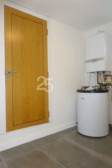 Pronájem bytu 3+1 v Rodinném domě se zahradou ve Rtyni v Pod - 14