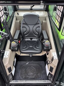 Firstgreen Industries - ELISE900 Elektrický smykový nakladač - 14