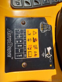 Prodám zahradní traktor MTD 13Hp - 14