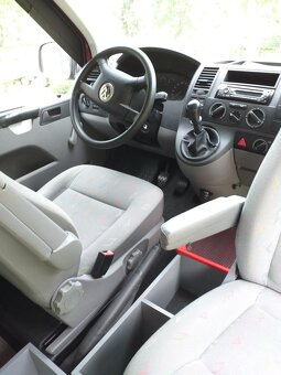 Prodám obytný vůz VW T5 long verze pro 2 osoby - 14
