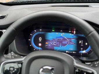 VOLVO XC60 B4 2.0 145KW FACELIFT R-DESIGN GOOGLE HEAD UP - 14