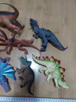 Velke figurky dinosauru sada 10.kusu - 14