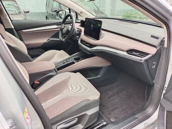 Škoda Enyaq iV Electric 132kW 118tkm Virtual Webasto ACC Qi - 14