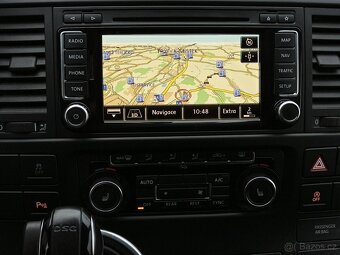VW MULTIVAN T5 2.0 TDI 103 KW - 14