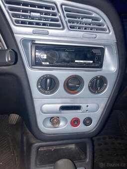 Peugeot 306 1.9 D 51 KW. Najeto 220 tis km. - 14