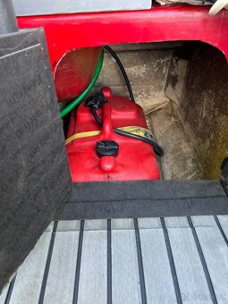 Rybářská loď Selco Rival - 14