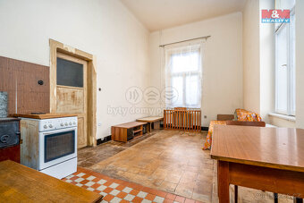 Prodej nájemního domu - Vily, 630 m², Křinec, ul. Tyršova - 14