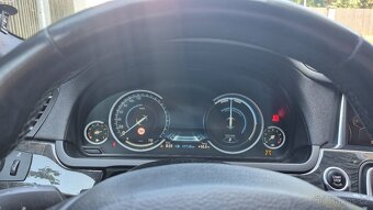 BMW 730d (F01) - 14