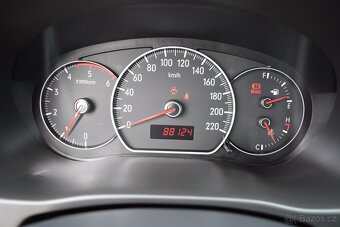 ►►Fiat Sedici 1.9 88KW DYNAMIC•NÍZKÉ KM•TAŽNÉ◄◄ - 14