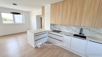 Pronájem bytu s balkonem 3+kk, 89 m2 - Znojmo, ul. Na Kolbiš - 14