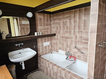Elegantní prvorepublikový byt k pronájmu 140 m2 – Americká t - 14