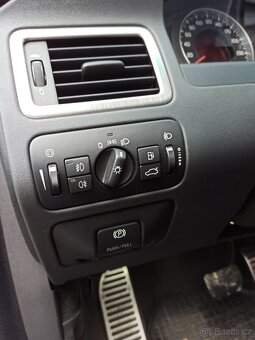 Volvo V70 2.5T P3 - 14