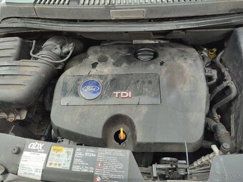 Ford Galaxy - 14