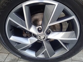 kodiaq sportline,DSG,2.0TDI 140KW,4X4 7mist odpocet dph - 14