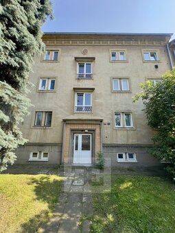 Pronájem bytu 2+1, 55 m2 se zahradou - Praha - Modřany - 14