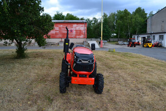 Traktor HT354 - 14