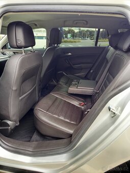 Opel Insignia 2.0CDTI 96kW AUTOMAT 2010 STK ¹⁰/27 NAVI,KŮŽE - 14