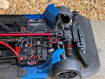 Arrma Infraction 8S BLX 1:7 RTR - 14