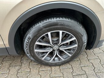 VW Tiguan Comfortline 2.0 TDI 110kW DSG LED tažné ALU17" - 14
