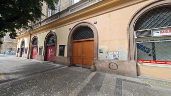 Pronájem bytu - Vítkova 197/11, Praha - Karlín - 14