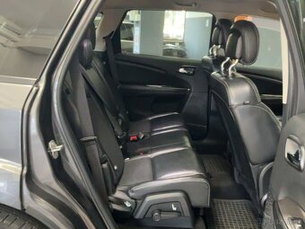 Fiat Freemont 2,0 MTJ Cross 4x4 - 14