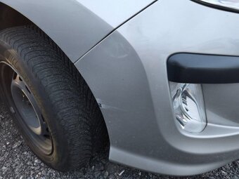 Peugeot 308 1.6i(benzin) 88 kW rv 2009 - 14
