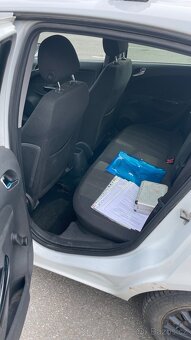 Opel Corsa 1.4, 74 kw, původ ČR - 14