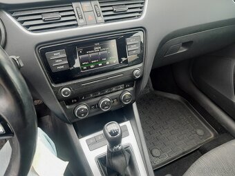 Škoda Octavia 1.4 TSI  110KW Serviska 2x klíč - 14