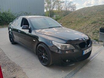 BMW E60 530i 190kw N52B30 2006 manuál - 14