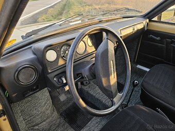 Škoda 120L - 14