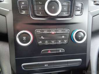 RENAULT MEGANE 1.6 SCe, KOUPENO ČR,SERVISKA,NEHAVAROVÁNO - 14