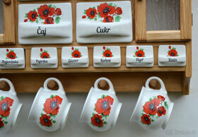 Police s kořenky - motiv vlčí mák - 14