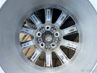 AUDI A4 B8 Alu disky 8Jx17 včetně pneu 245/45x17 - 14