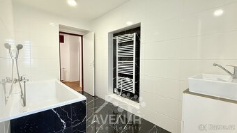 Prodej bytu 2+kk, 55 m2 - Broumov - Nové Město, ev.č. 00174 - 14