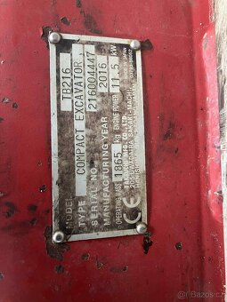 Takeuchi TB216 V4 najvyššia výbava naklapacia hlavica - 14