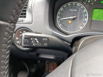 ŠKODA OCTAVIA 2 1.6 mpi - 14