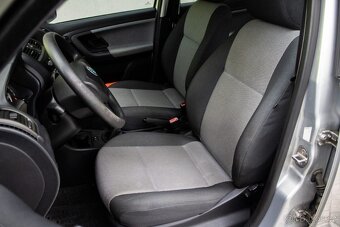 Predam Škoda Fabia 1.2 HTP 12V Classic - 14